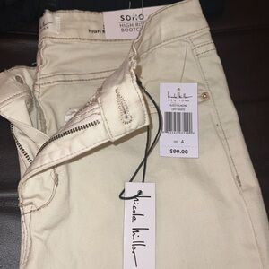 Nicole Miller Off White/Creme Pants.  SOHO High Rise Bootcut - Dress Up or Down!